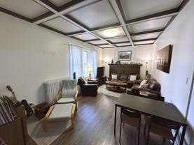241 Queen St S - Photo 1 of 1