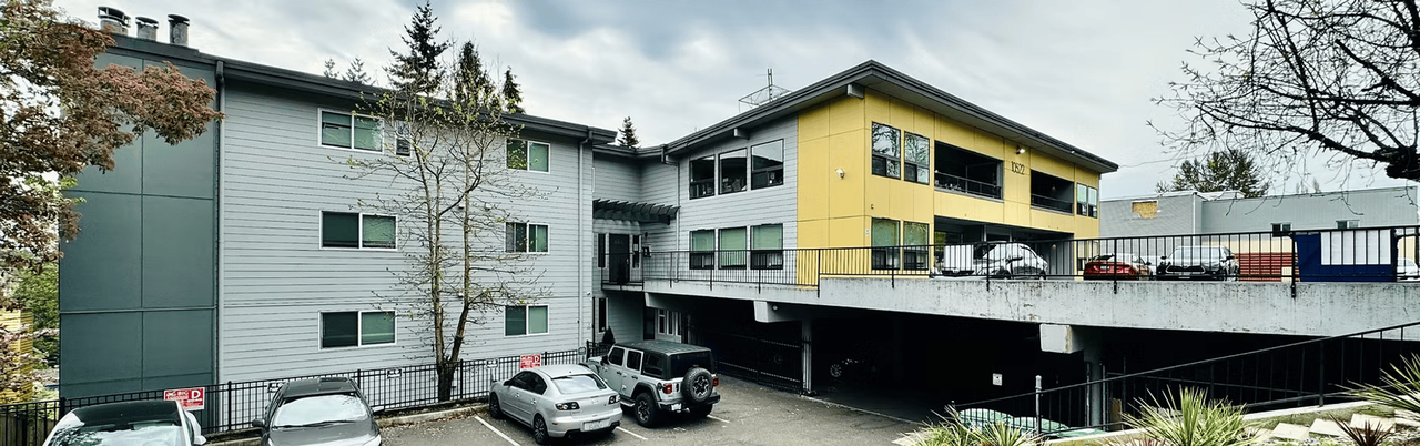 Mountain View Apartment - Photo 2 of 7