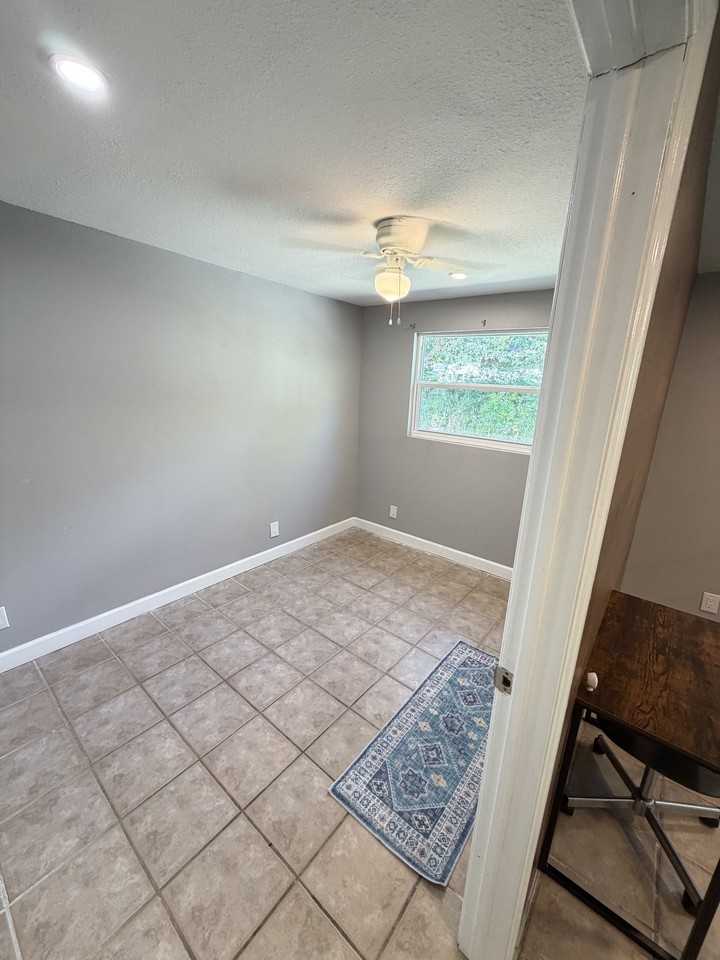 2301 Trelain Dr. S REAR UNIT - Photo 2 of 19