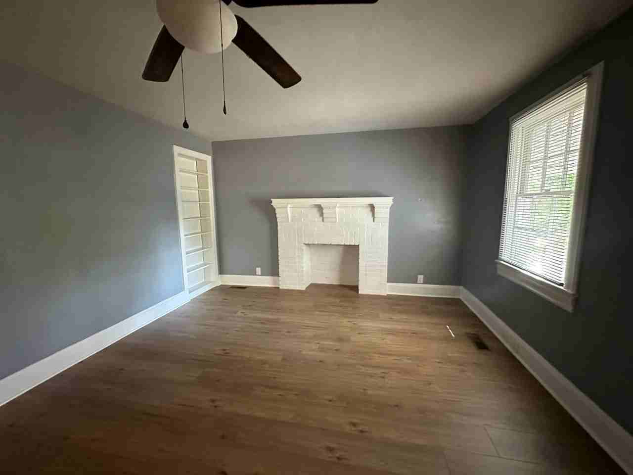 3212 Oakland Ave - Photo 4 of 12