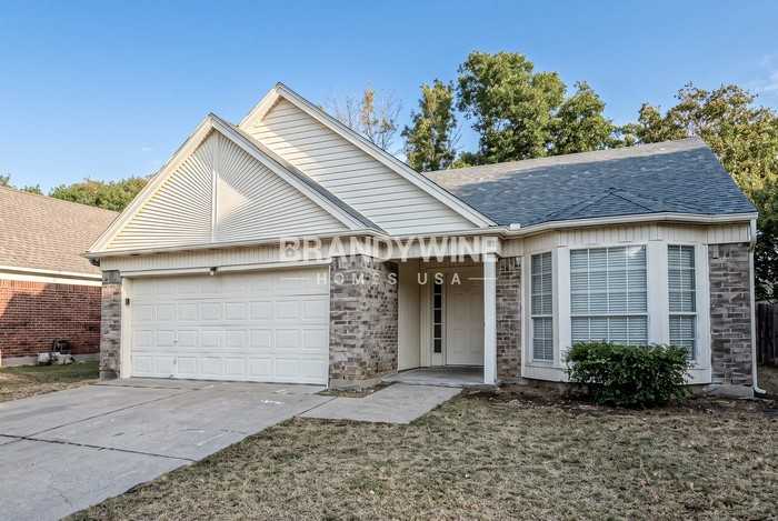 2616 Harvest Moon Dr - Photo 2 of 30