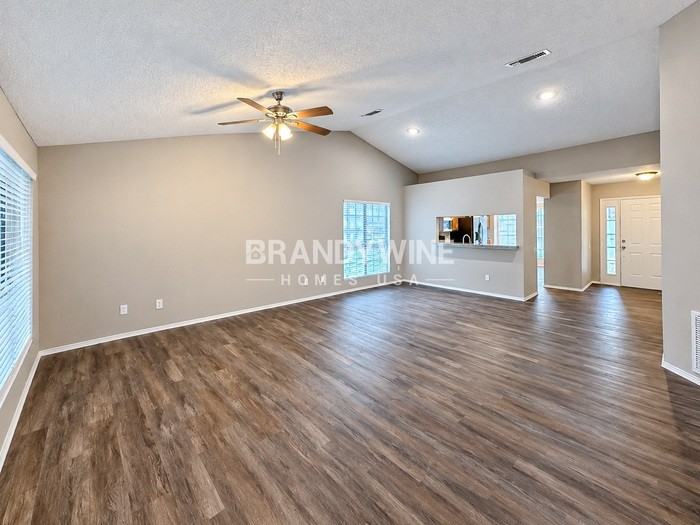 2616 Harvest Moon Dr - Photo 4 of 30