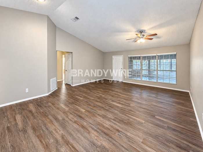 2616 Harvest Moon Dr - Photo 5 of 30