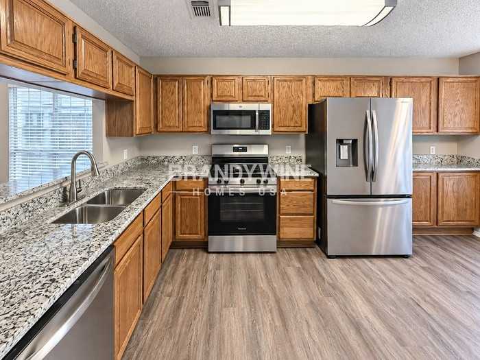2616 Harvest Moon Dr - Photo 7 of 30