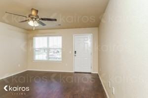 3894 E Thomas St #B - Photo 2 of 11