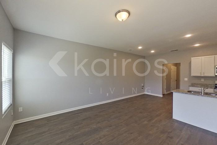 117 Dudley Way Sw - Photo 4 of 22
