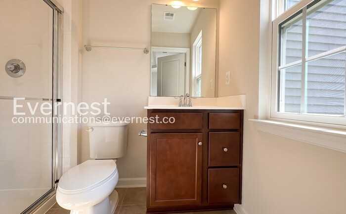 8433 Devries Ln - Photo 6 of 24