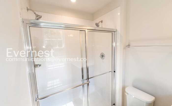 8433 Devries Ln - Photo 7 of 24