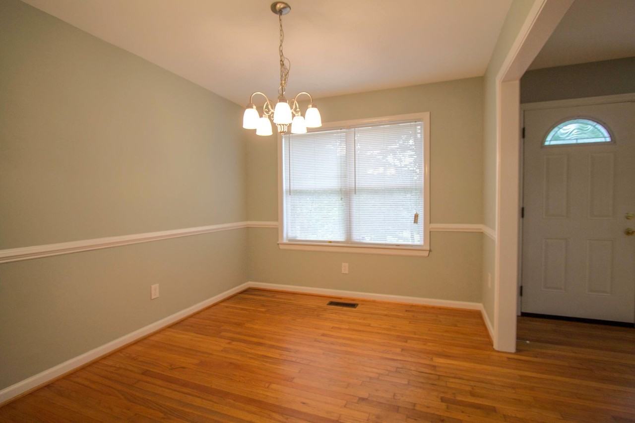 2261 5th St Ne - Photo 5 of 15