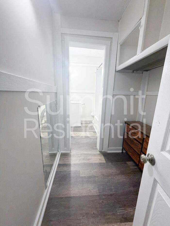 53 Douglas Ave #53REAR - Photo 4 of 6