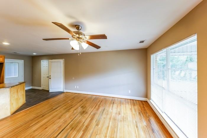 6655 Goodwin Rd - Photo 4 of 13