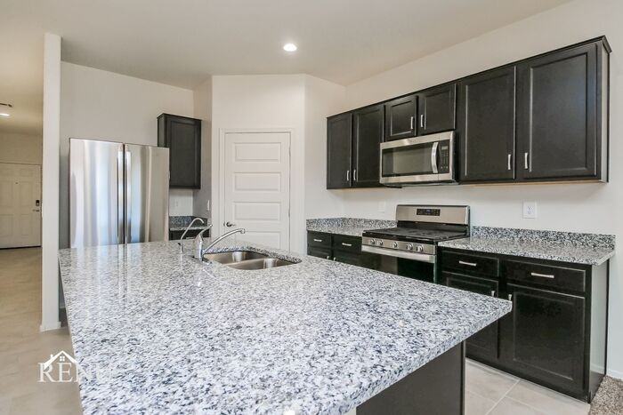 9309 W Creosote Rain Dr - Photo 3 of 19