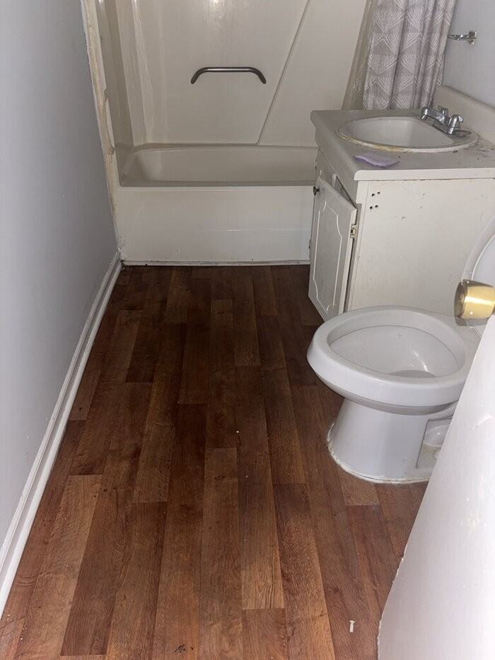 1122 E Blackstock Rd - Photo 3 of 6