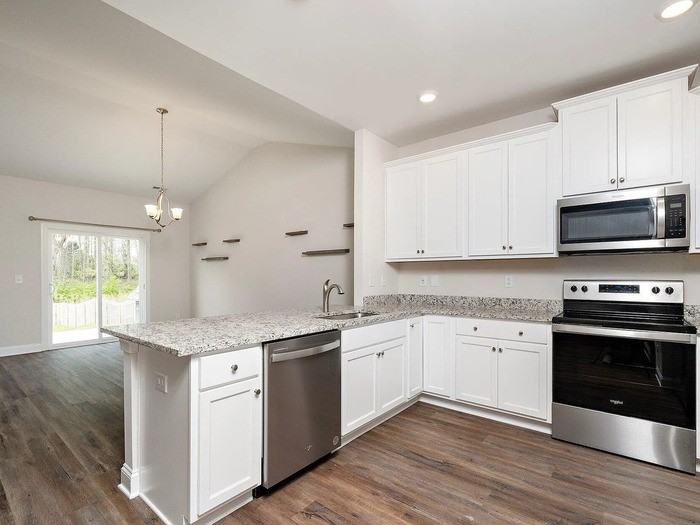 485 Access Dr - Photo 4 of 15