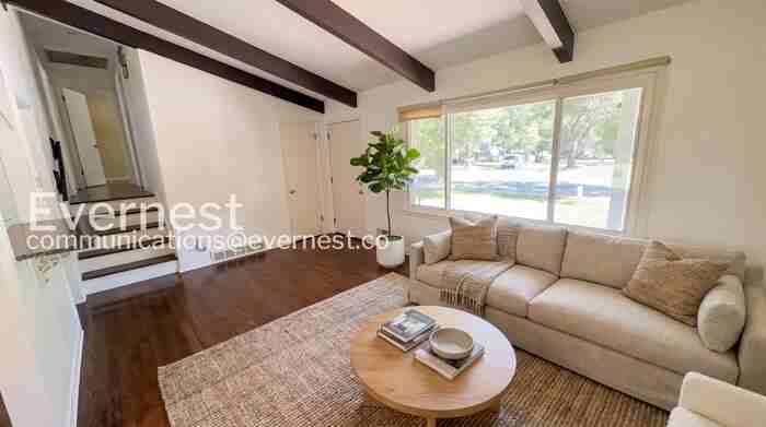 7306 Larsen Ln - Photo 3 of 23