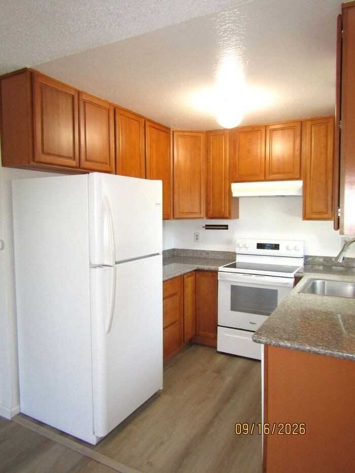 2834 Ventura Ave #2834 - Photo 7 of 17