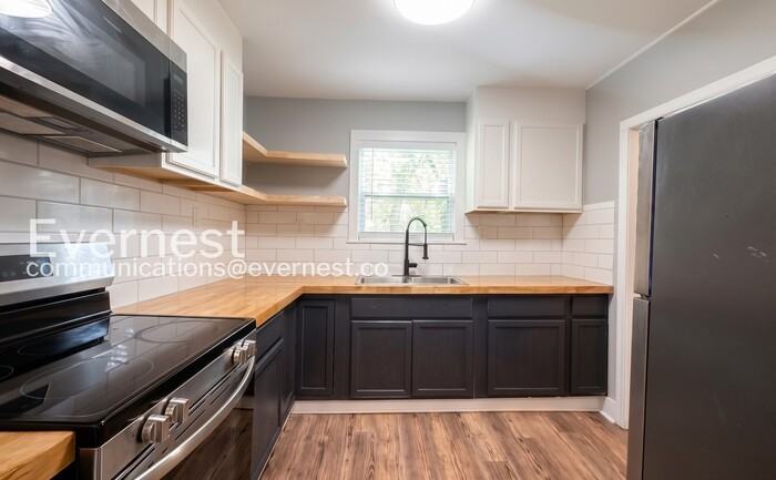 8421 3rd Ave N - Photo 4 of 24
