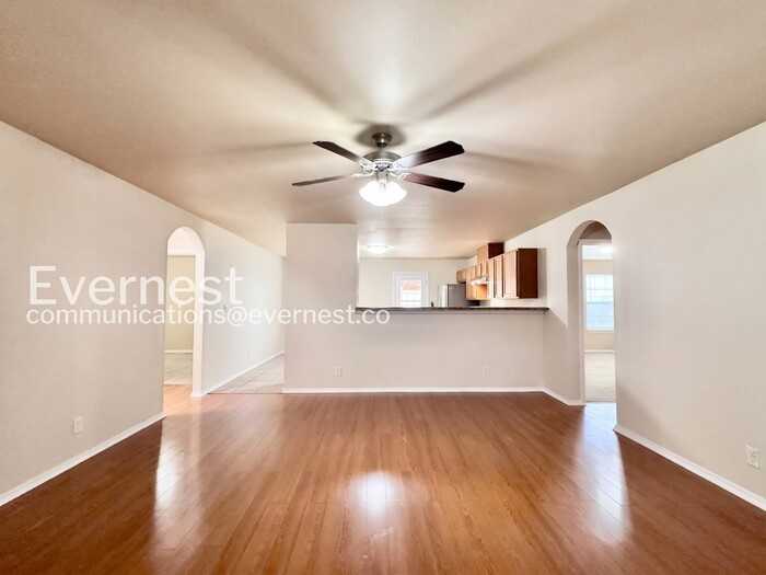 14725 S Fern Pl - Photo 7 of 21
