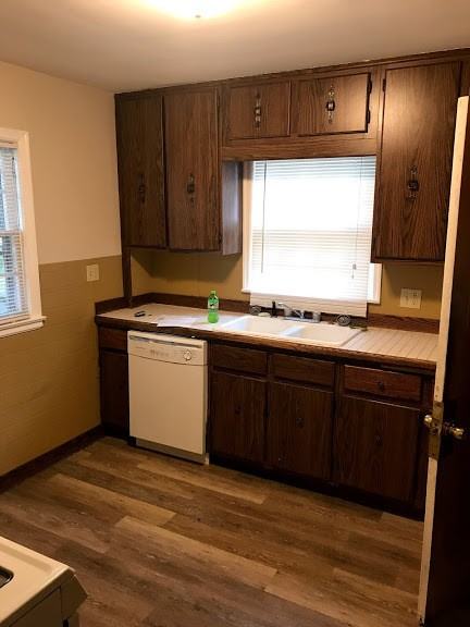 4242 Girard Ave N - Photo 2 of 17