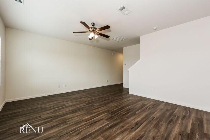 6115 Harrah Ln - Photo 6 of 17