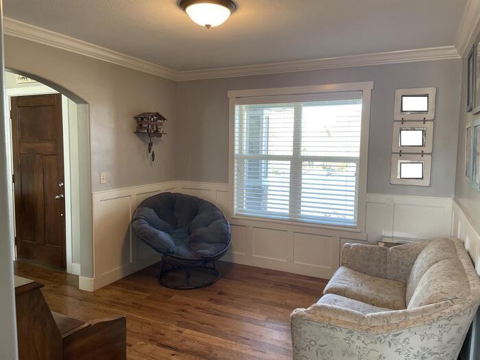 1881 S Prairie Pond Rd - Photo 4 of 31