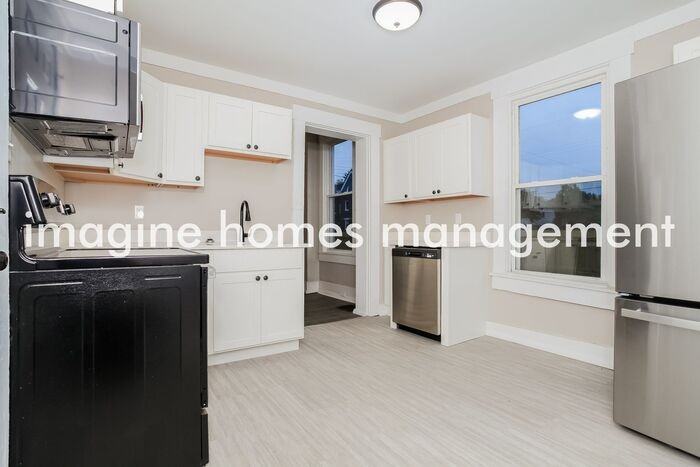 1402 California Ave - Photo 6 of 19
