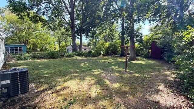 6231 Raleigh Dr - Photo 2 of 13