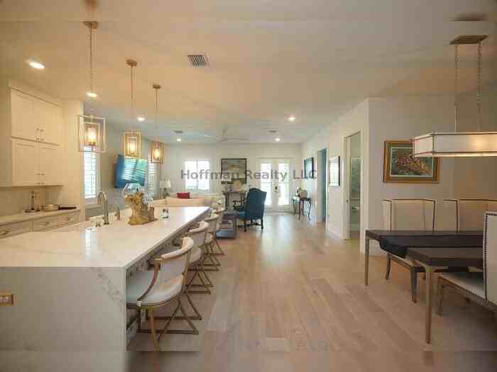 4117 W Euclid Ave - Photo 7 of 27