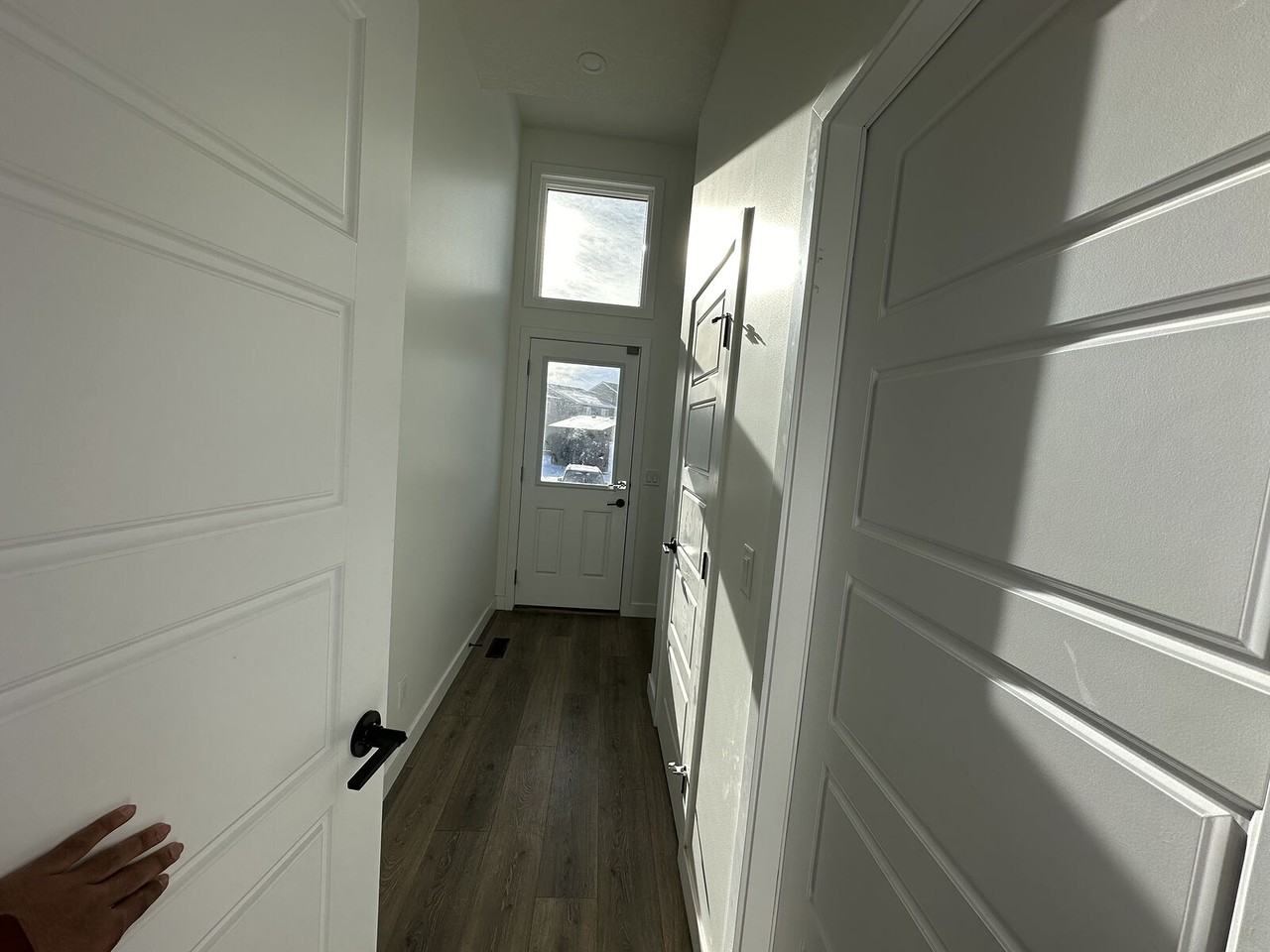 127 Corner Meadows Grove Ne - Photo 7 of 26