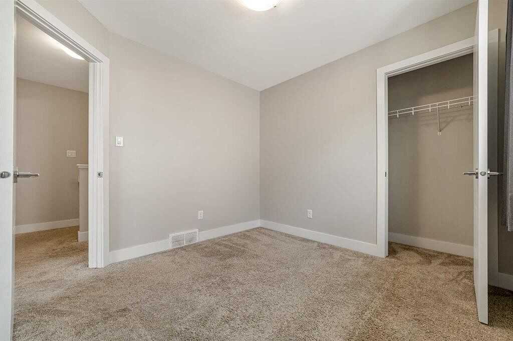 824 Coalbrook Close W - Photo 5 of 15
