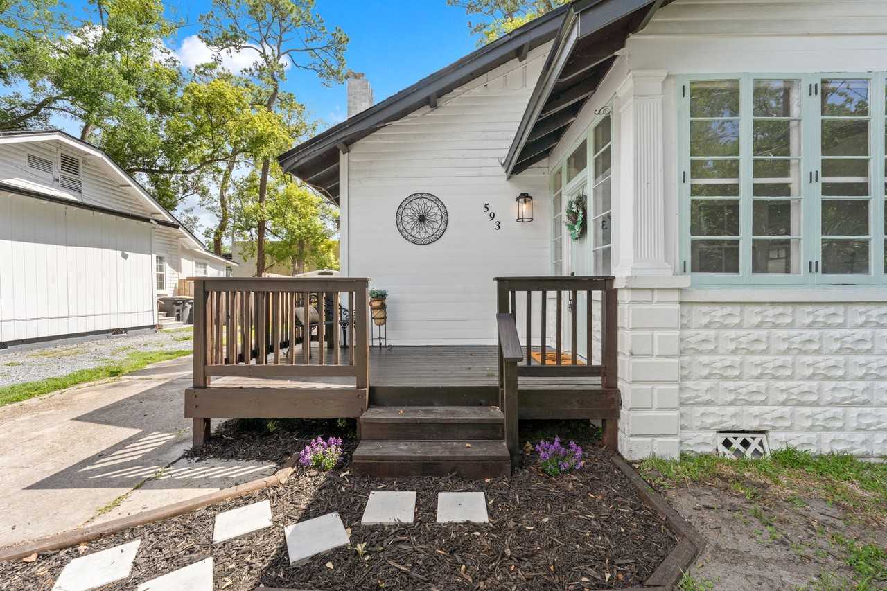 593 Talbot Ave #NA - Photo 2 of 18