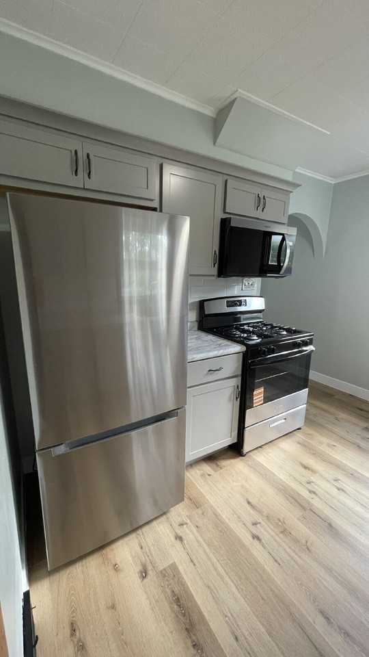 366 White Ave #NA - Photo 7 of 19