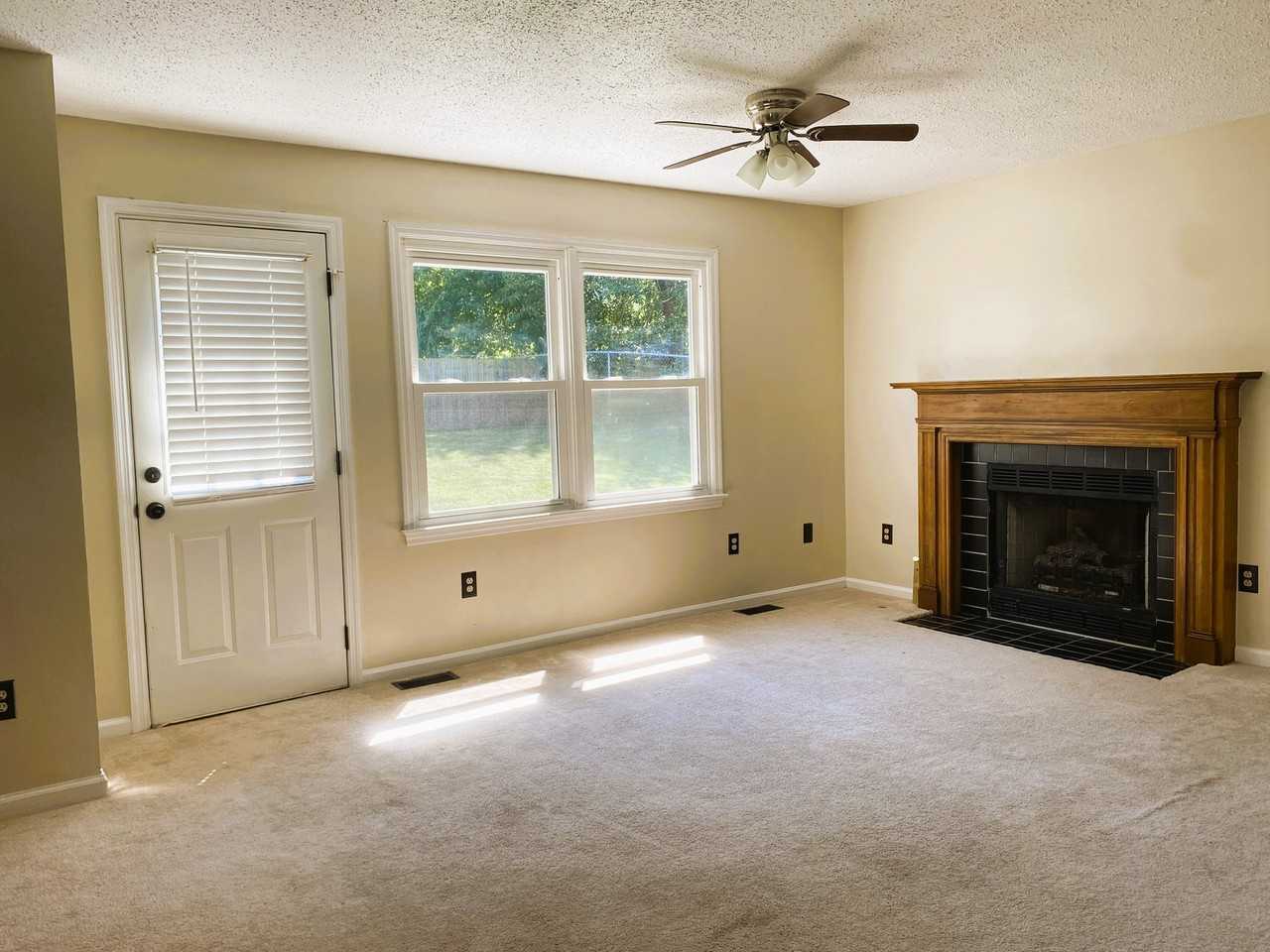 3558 Winthrop Dr #NA - Photo 3 of 20