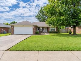 featured image of 1206 Se 21st St #NA
