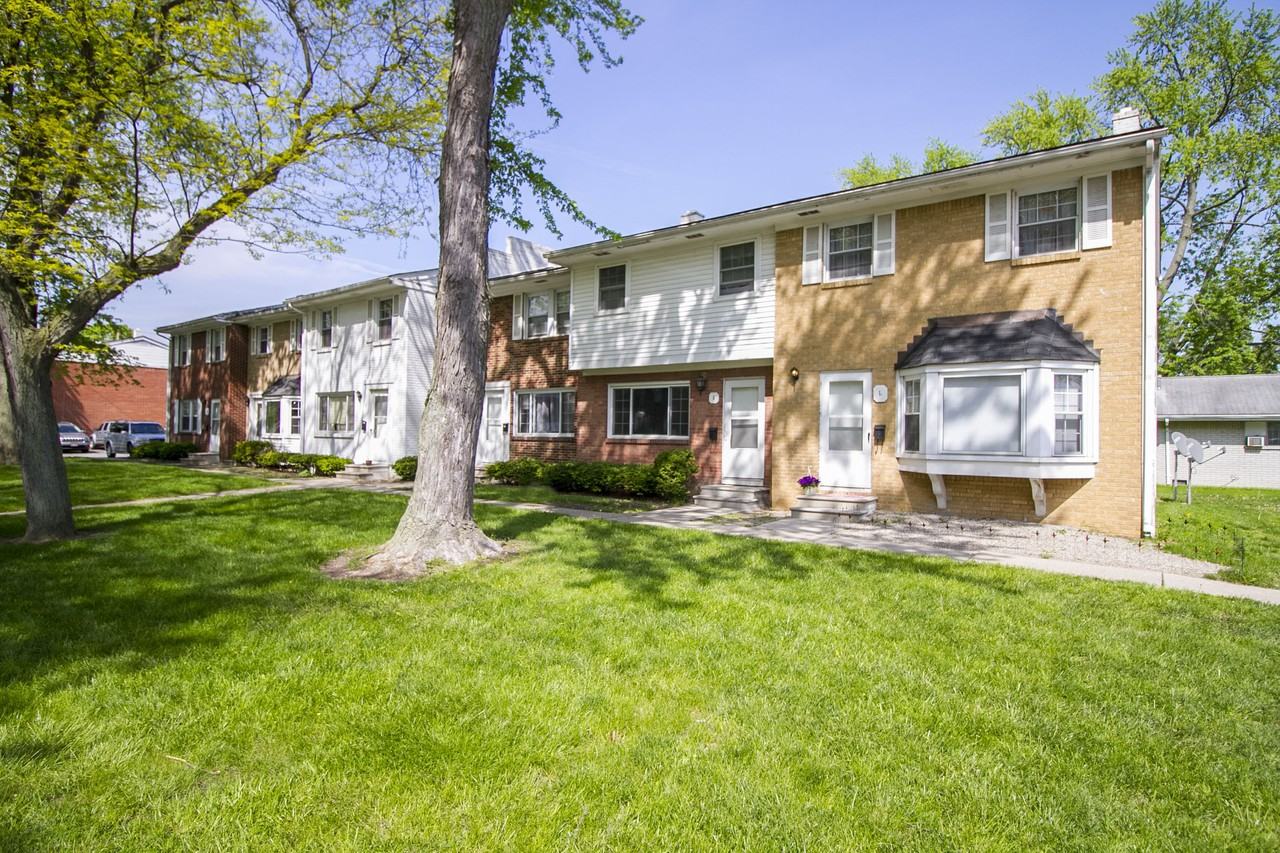 2731 Glendale Ave #F - Photo 2 of 24