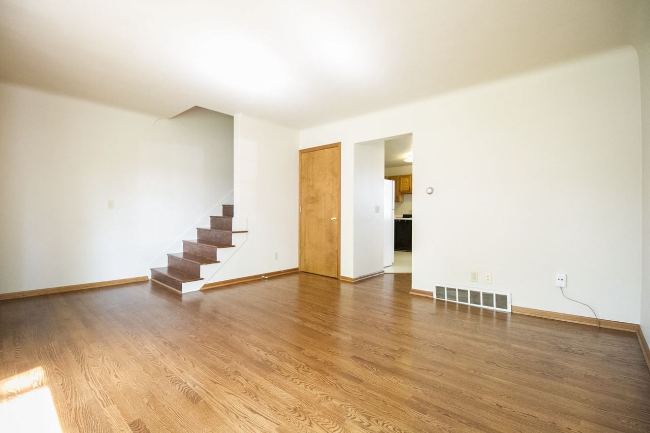 2731 Glendale Ave #F - Photo 5 of 24