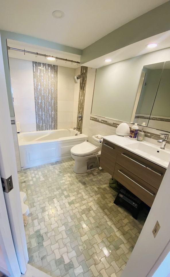 170 W Broadway #4 - Photo 6 of 20