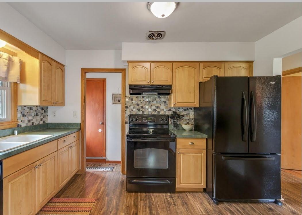 1417 W Leroy Ave #NA - Photo 5 of 11