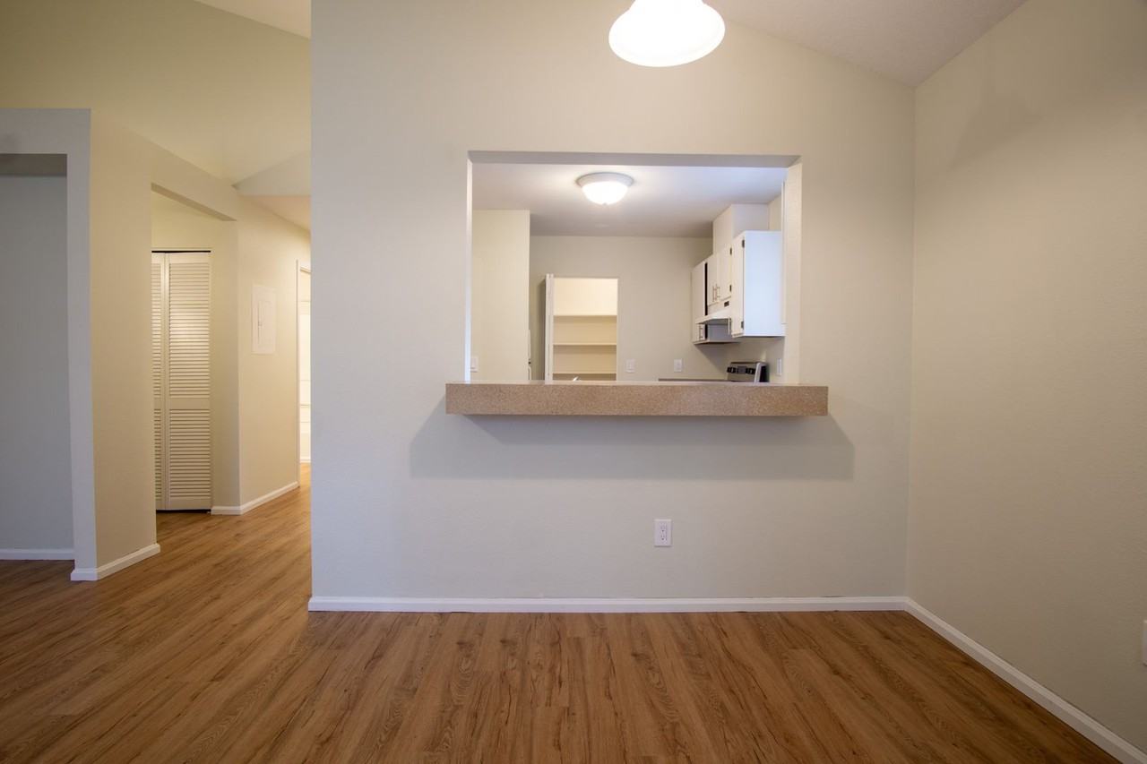 236 Sw Meade St #04 - Photo 6 of 24