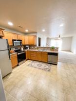 1325 Creekside Ct - Photo 1 of 1