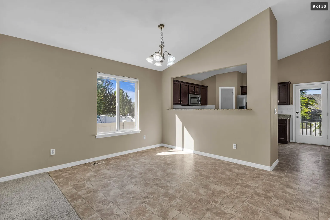 10695 S Pine Grove Way #NA - Photo 2 of 32