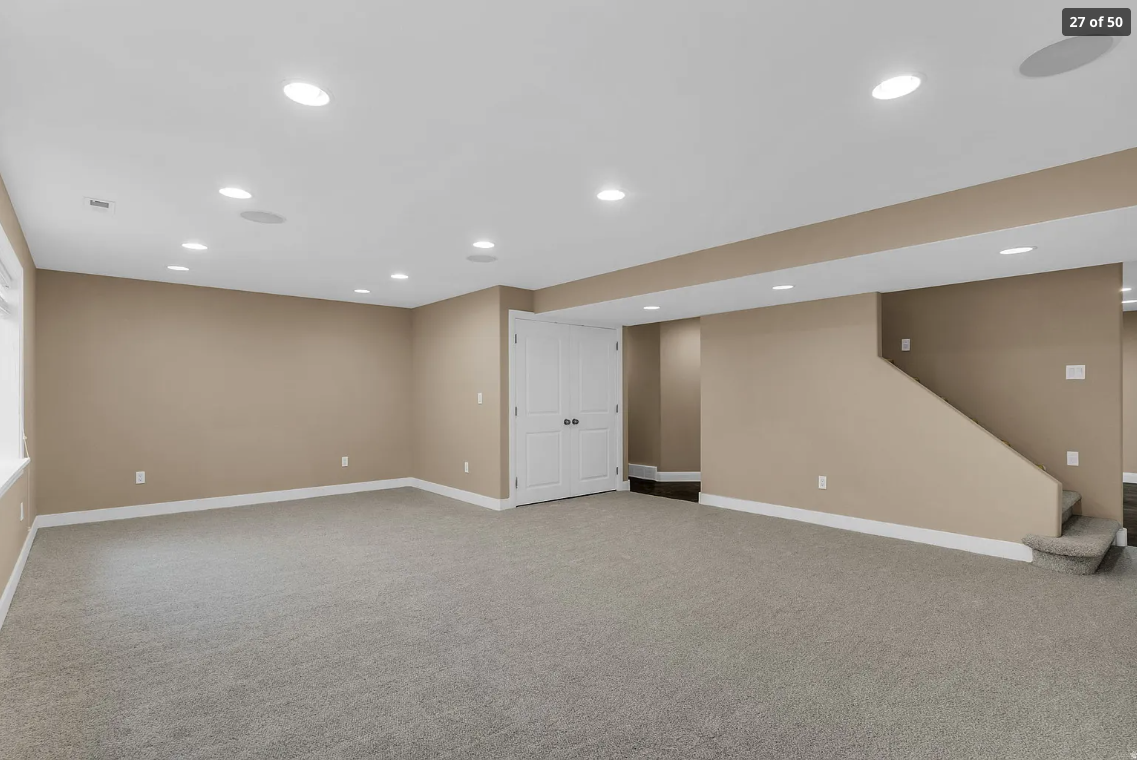 10695 S Pine Grove Way #NA - Photo 3 of 32