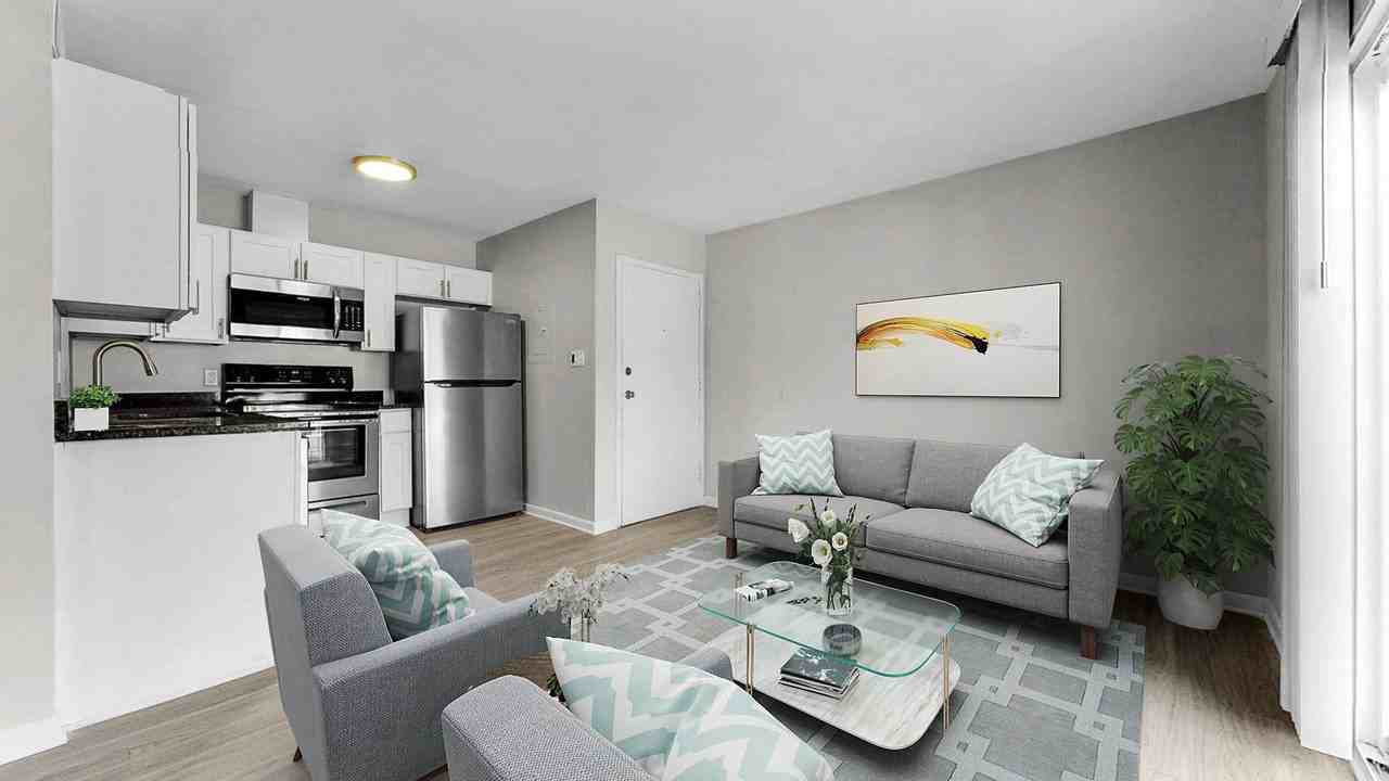 Greenway Flats Apartments - Photo 3 of 6