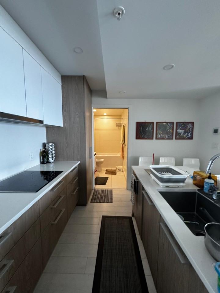 285 East 10th Avenue - Photo 7 of 14