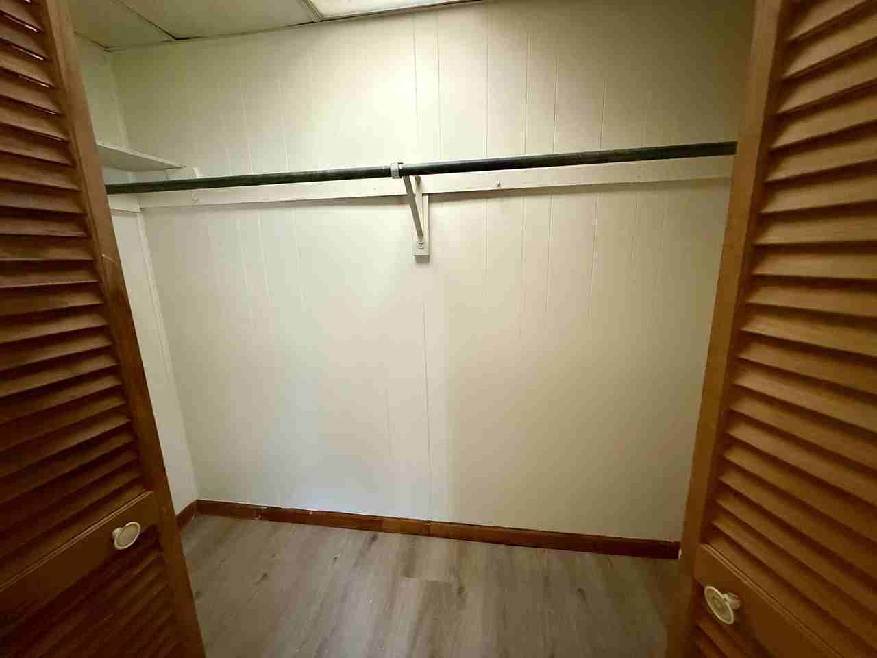 522 N Main St #B - Photo 7 of 15