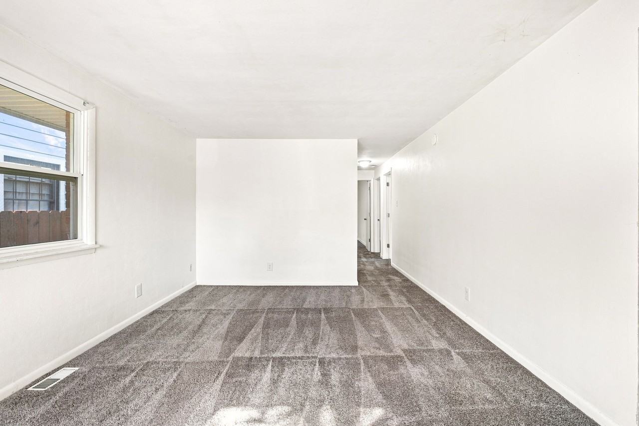 2209 Halford St #NA - Photo 7 of 18