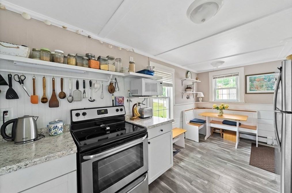165 165 Plain Street, Marshfield, Ma, Usa #2ndFL - Photo 5 of 14
