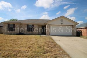 featured image of 4604 Fieldcrest Dr