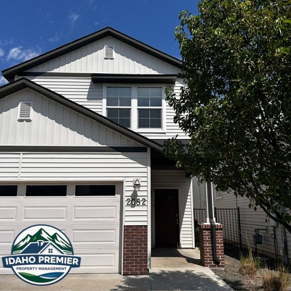2052 E Sharptail St - Photo 2 of 28