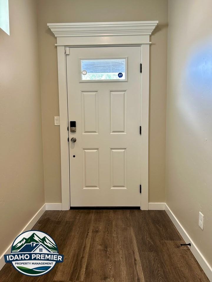 2052 E Sharptail St - Photo 3 of 28